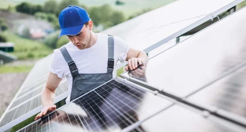 Polska może zaoszczędzić 66 mld euro na rachunkach za energię poprzez renowację najmniej wydajnych energetycznie budynków 