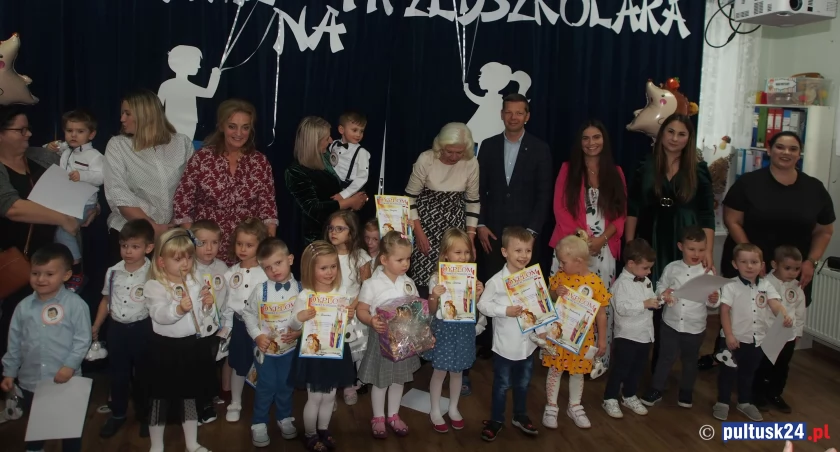 Co tu gadać, co tu kryć, przedszkolakiem fajnie być! Pasowanie w Przedszkolu Miejskim nr 4 w Pułtusku