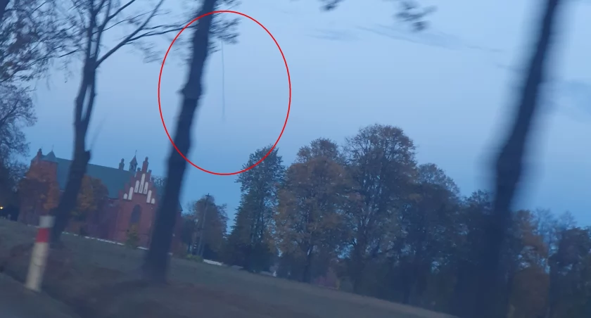 Czy nad Dzierżeninem widziano rakietę?!
