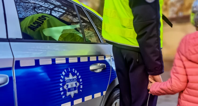 Wystarczyła chwila nieuwagi. 5-latek zgubił się na cmentarzu