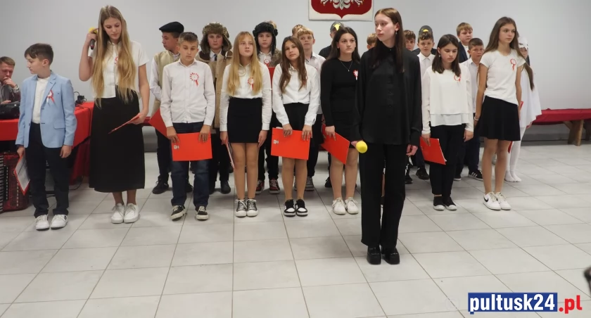Uroczystość patriotyczna w Łępicach