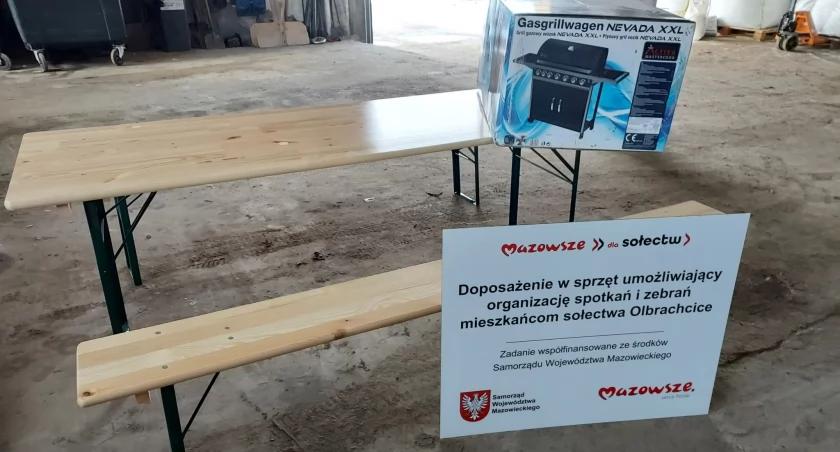 Doposażenie w sprzęt umożliwiający organizację spotkań i zebrań mieszkańcom sołectwa Olbrachcice