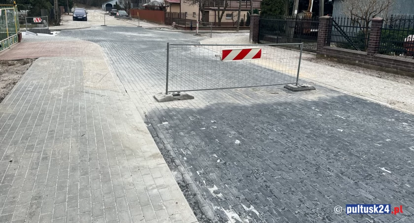 Wreszcie ulice i chodniki na Popławach