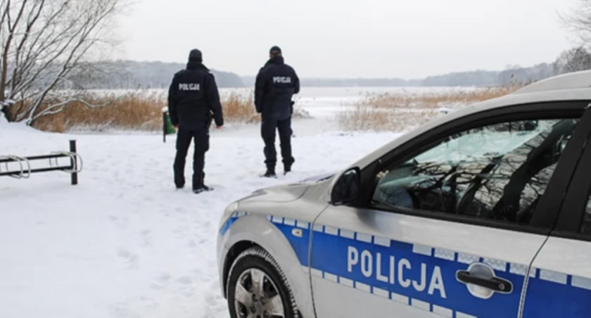 Gdzie bezpiecznie spędzić ferie na lodzie? Jakie miejsca są zagrożeniem?