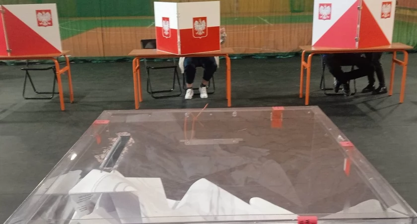 Wybory samorządowe już 7 kwietnia. Do kiedy można zgłaszać komitety i kandydatów? Znamy kalendarz wyborczy