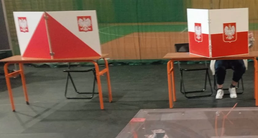 Wybory samorządowe już kwietniu. Czy powtórzą frekwencyjny sukces z października? 