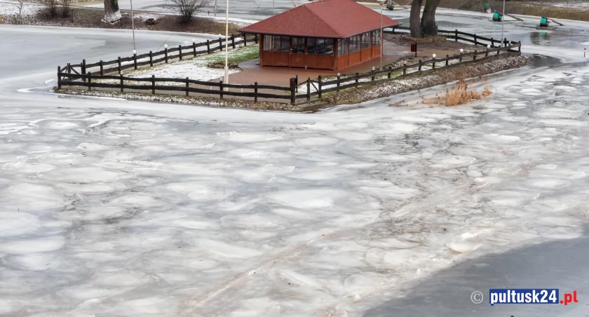 Woda na Narwi – 19 cm do stanu ostrzegawczego
