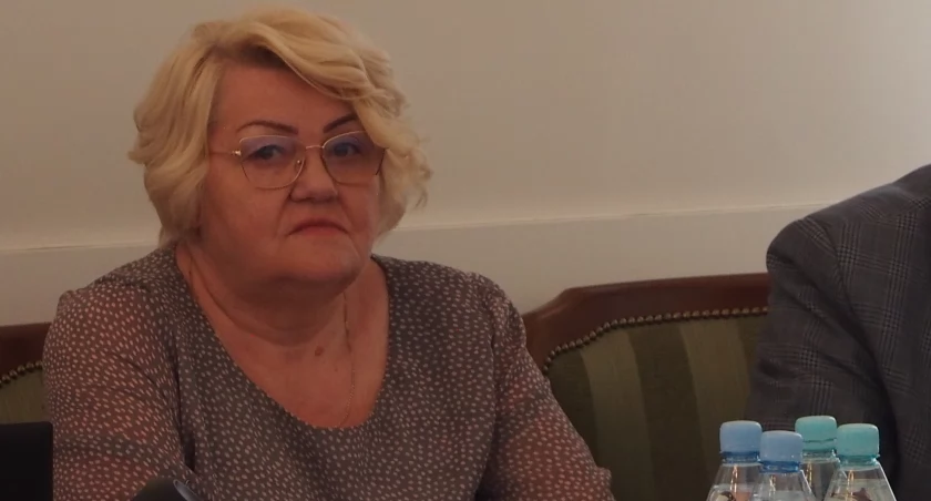 Pani skarbnik chce odejść na emeryturę. Jest kandydatka na jej miejsce