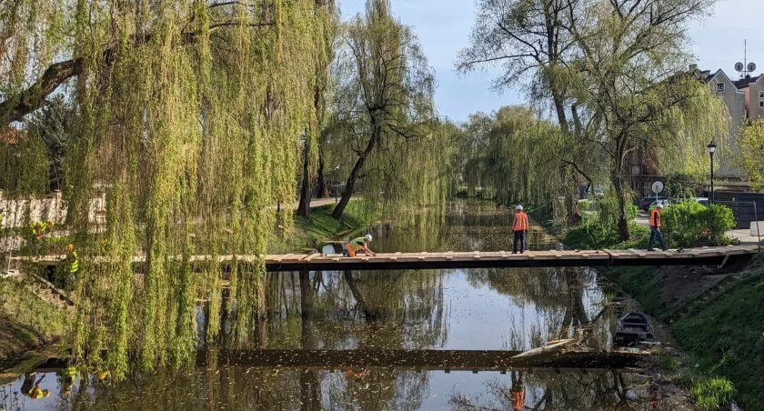 Powstaje kładka dla pieszych