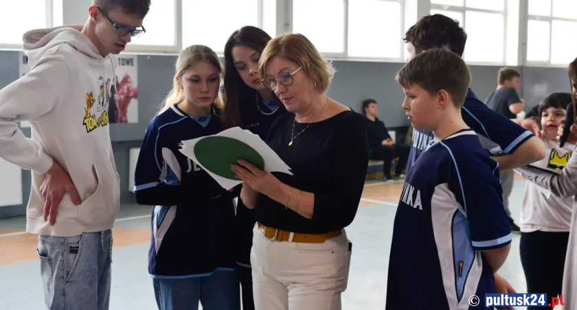 Integracyjne Zawody Sportowe „Konkurs Rzutów do Kosza”