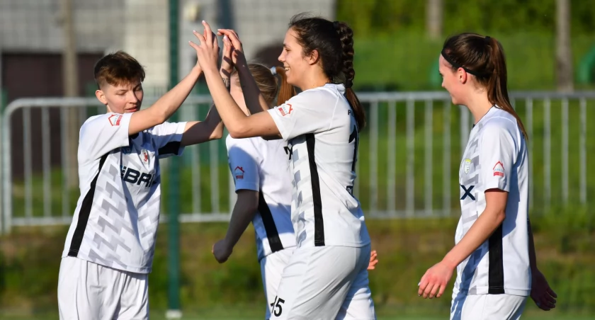 Dwie wygrane FUKS BRIX Pułtusk w III lidze