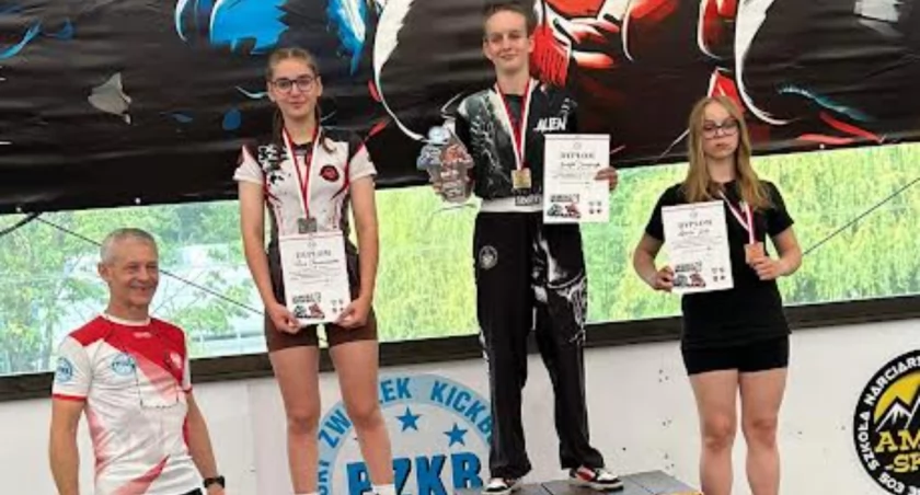Mistrzostwa Polski w Kickboxingu Bałtów – zawodniczki KS Semiramida z medalami
