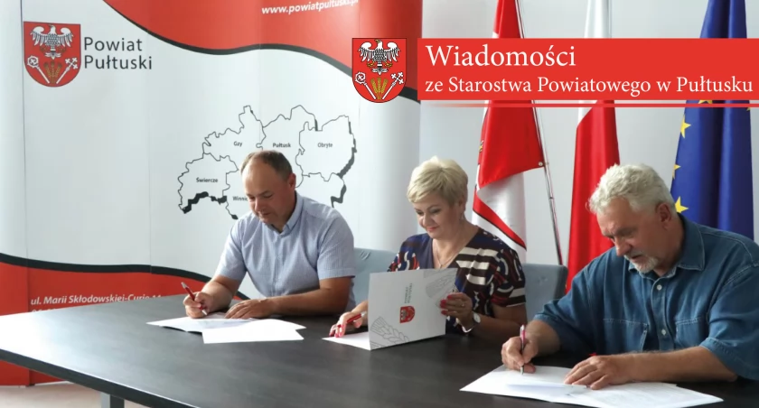 Podpisanie umowy na przebudowę drogi powiatowej w Skórznicach
