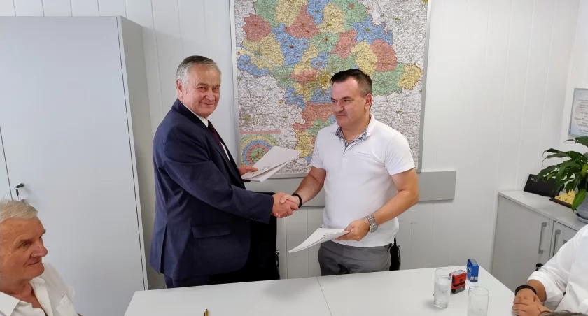 Umowa na budowę bloku SIM na Popławach podpisana. Wykonawcą jest pułtuska firma