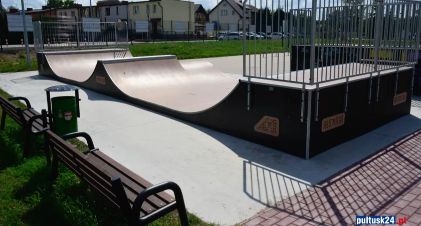 Remont i rozbudowa skateparku