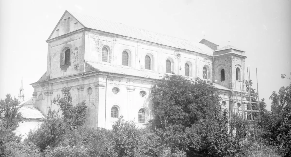 Zobacz Pułtusk z lata 1949 roku