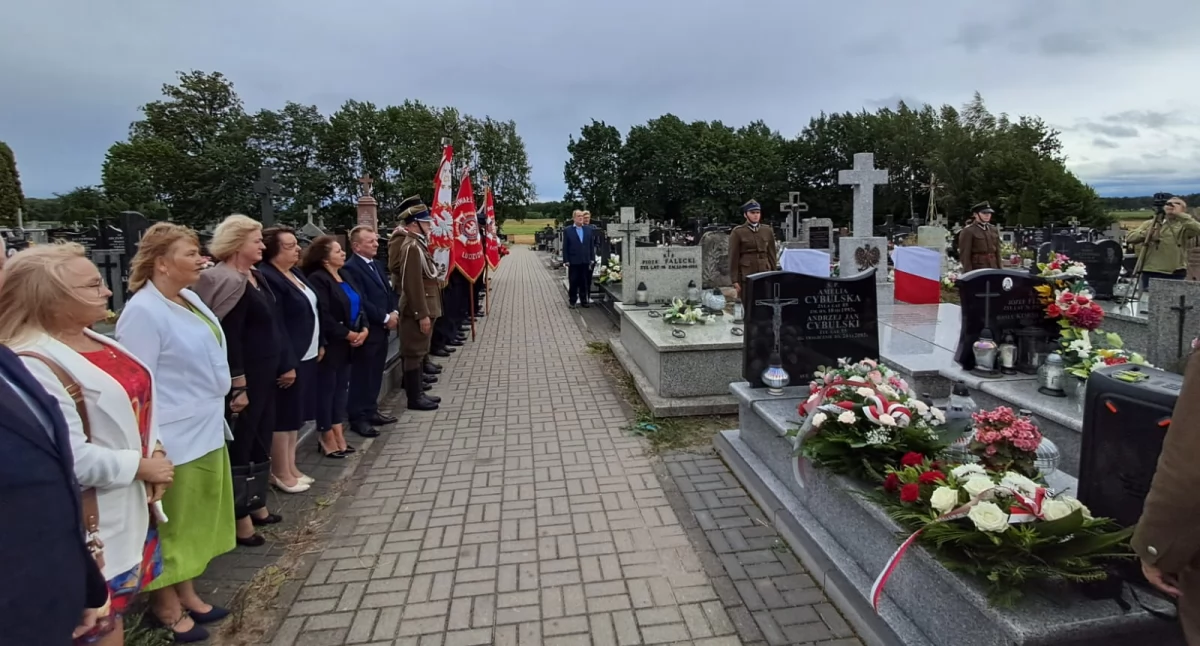 Piękna uroczystość patriotyczna w Strzegocinie 