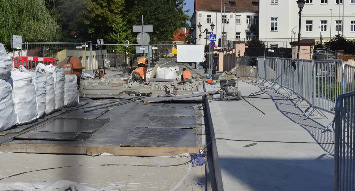 Remont mostu Benedyktyńskiego. Zobaczcie postępy prac 