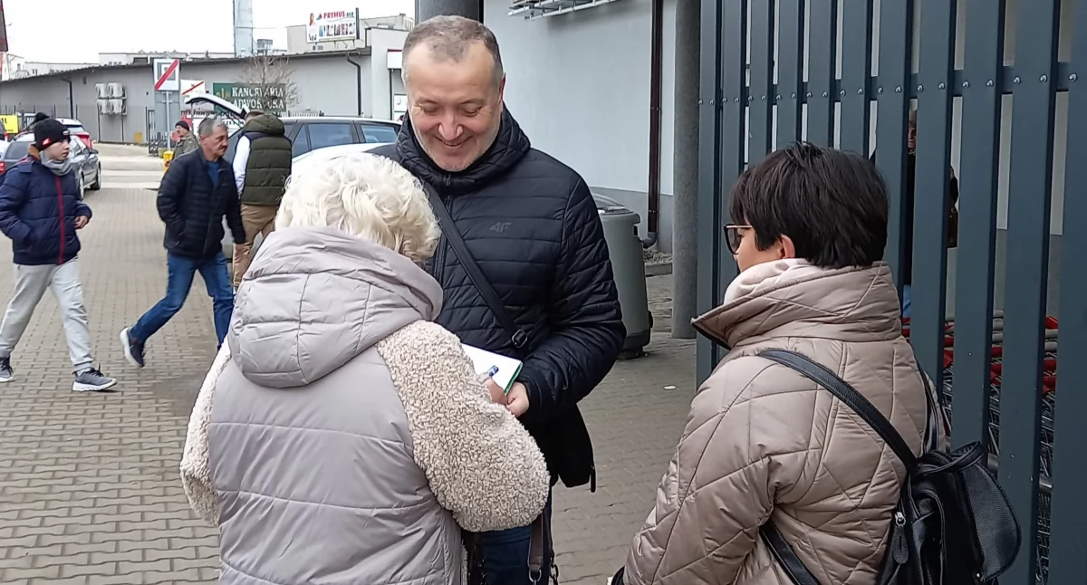 Koalicja Obywatelska zbiera podpisy na Rafała Trzaskowskiego