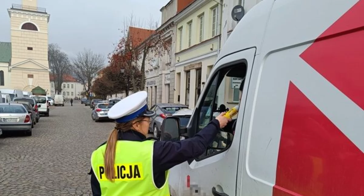 Czy kurierzy przestrzegają przepisów? Sprawdzili to policjanci