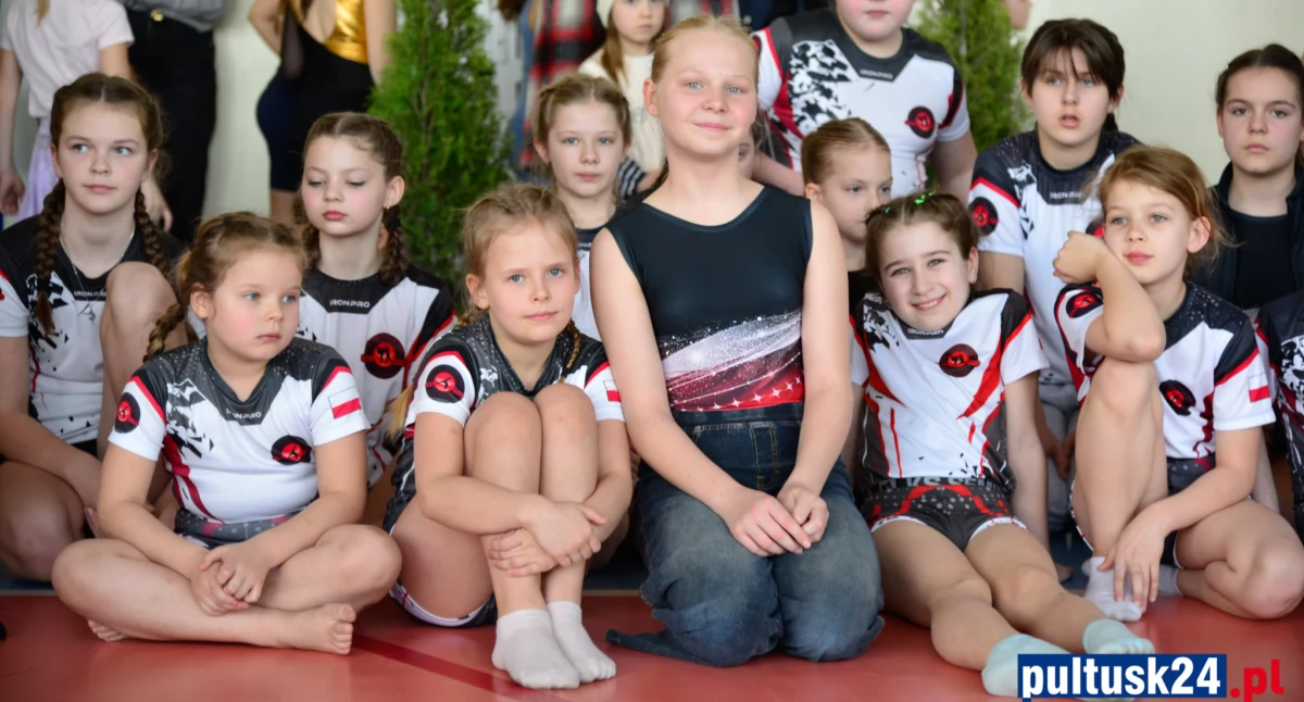 IV Turniej Mazowiecki Skoki na Ścieżce, Akrobatyka Sportowa, Artystyczny Turniej Aerialowy, Aerial Silks