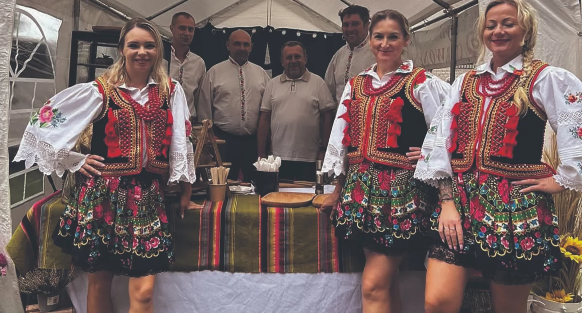 Wesoły nam dzień dziś nastał… Zwyczaje i obrzędy wielkanocne na Mazowszu