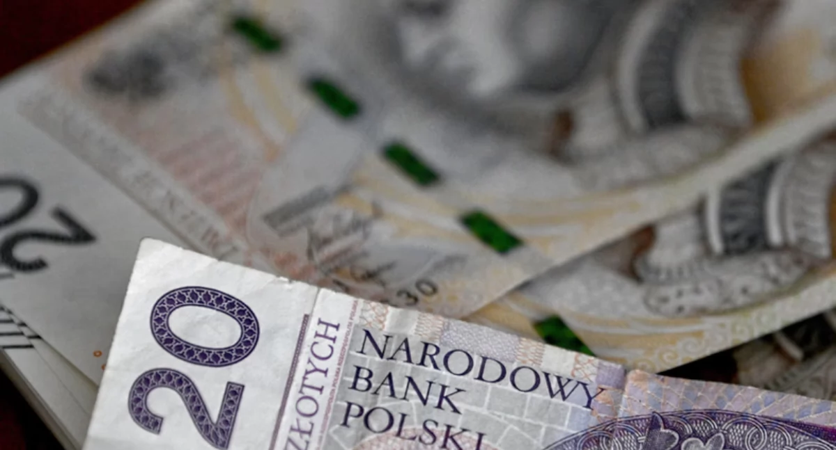 Świadczenie kompensacyjne dla nauczycieli. Kto i kiedy może z niego skorzystać? 