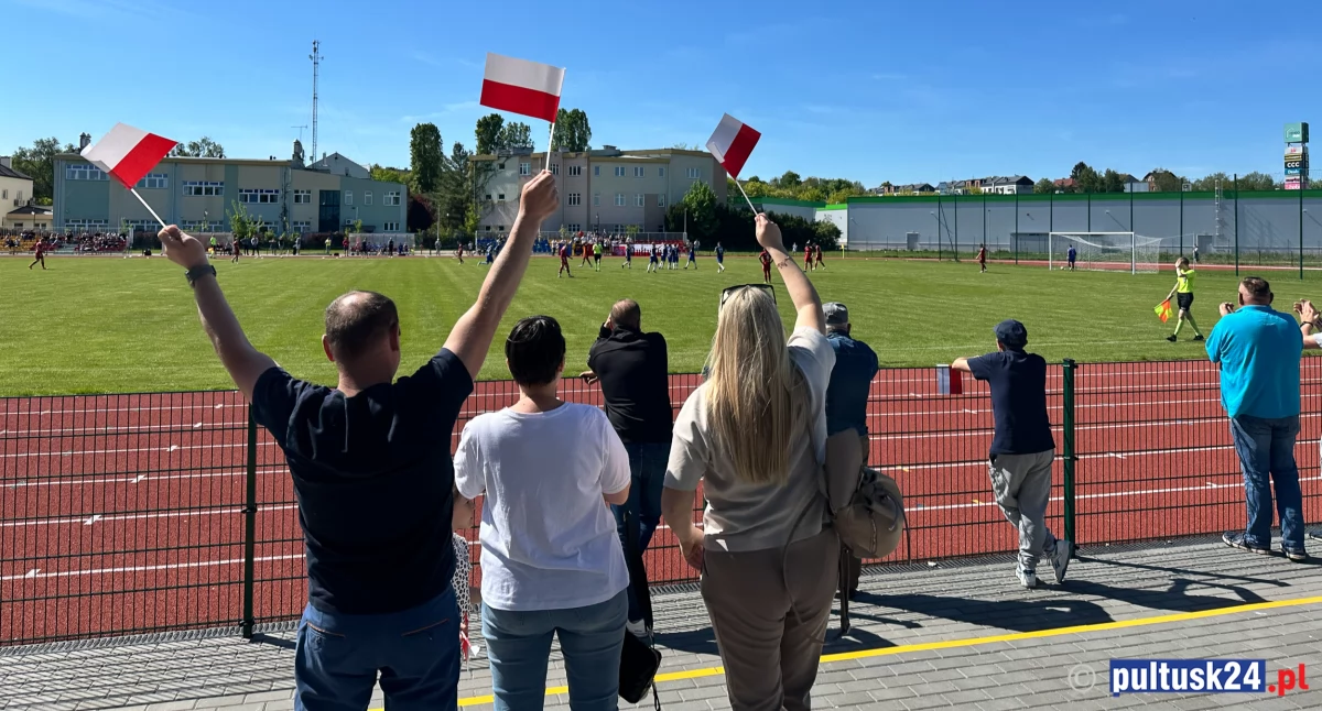 Na odnowionym boisku Nadnarwianka niepokonana