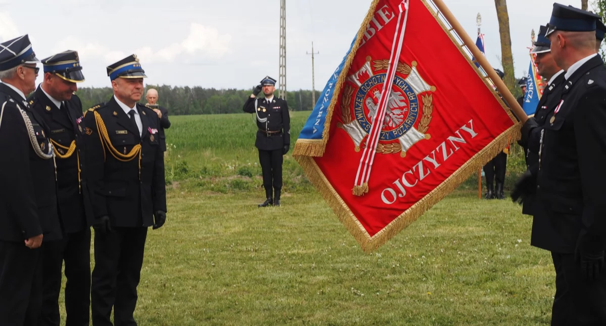 Bogu na chwałę, ludziom na ratunek – piękny jubileusz i strażackie święto w Trzcińcu (zdjęcia, relacja)