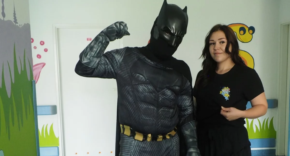 Małych pacjentów Szpitala Powiatowego w Pułtusku odwiedził Batman!