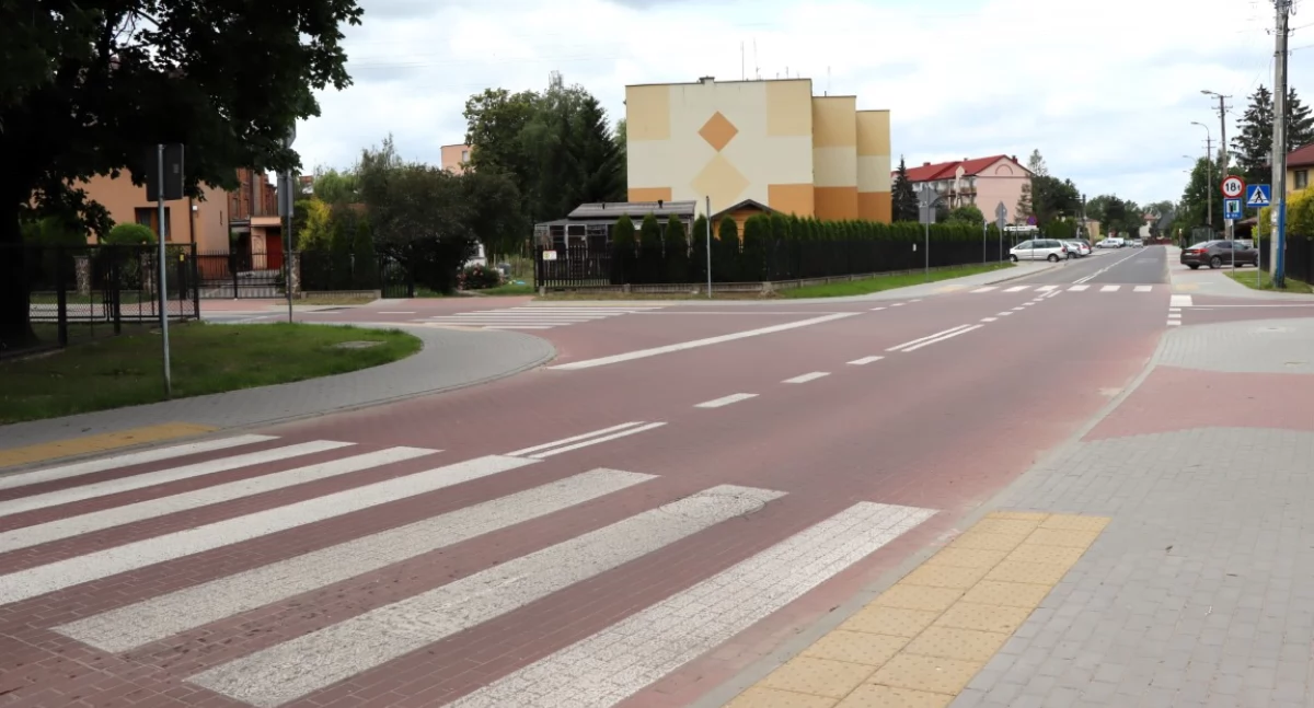 Rozbudowana ulica Białowiejska w Pułtusku z pozwoleniem na użytkowanie