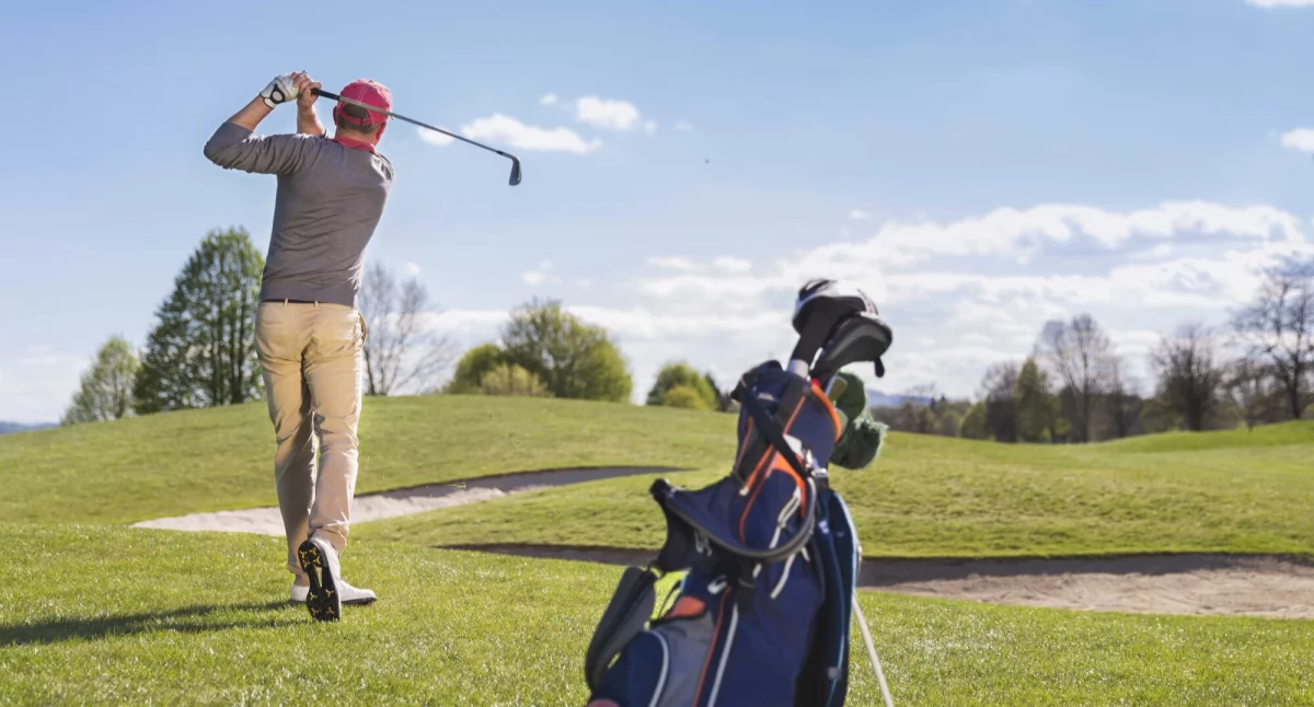 Jak się objawia łokieć golfisty i kiedy wymaga leczenia ortopedycznego?