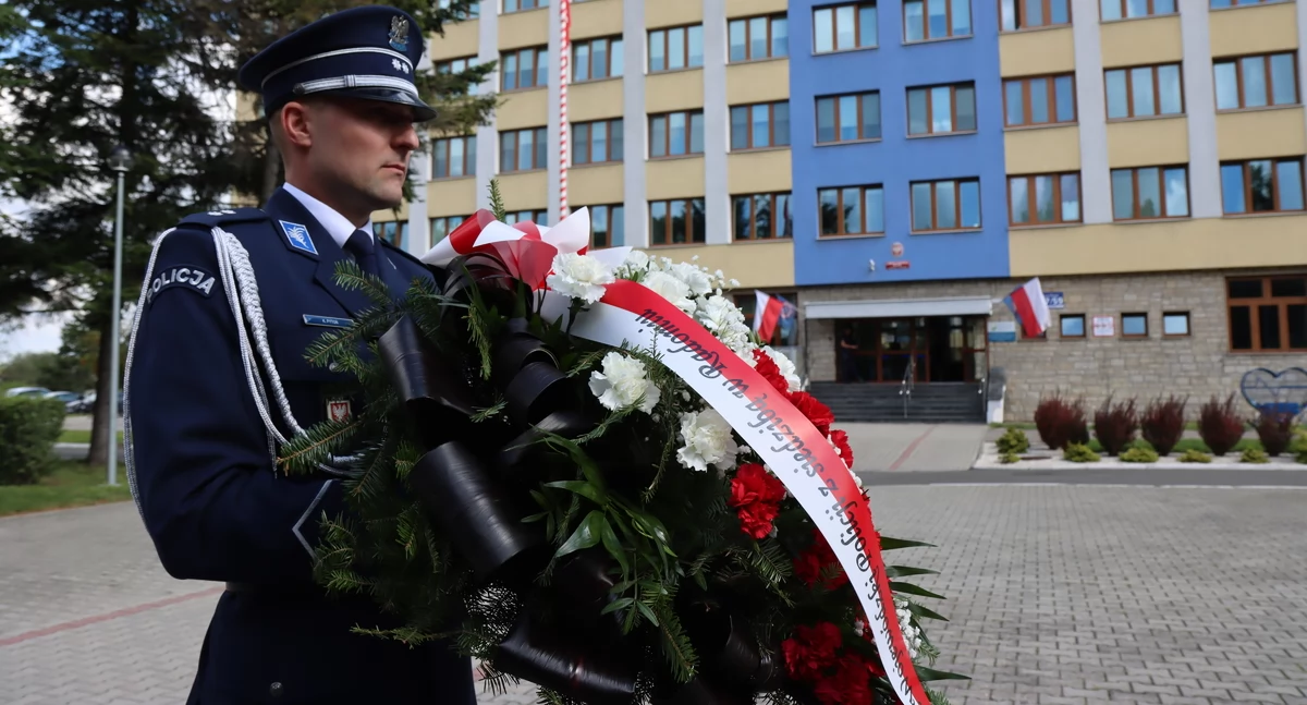 Mazowieccy policjanci oddali hołd bohaterom Powstania Warszawskiego