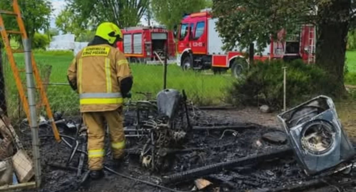 Płonął budynek gospodarczy