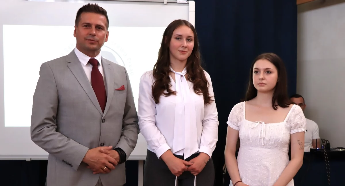 Zakończenie roku szkolnego 2025/2026 w szkołach i placówkach oświatowych Powiatu Pułtuskiego