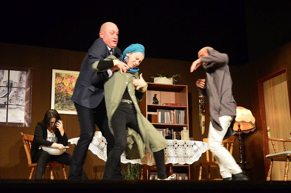 „Bóg mordu” na deskach pułtuskiego teatru