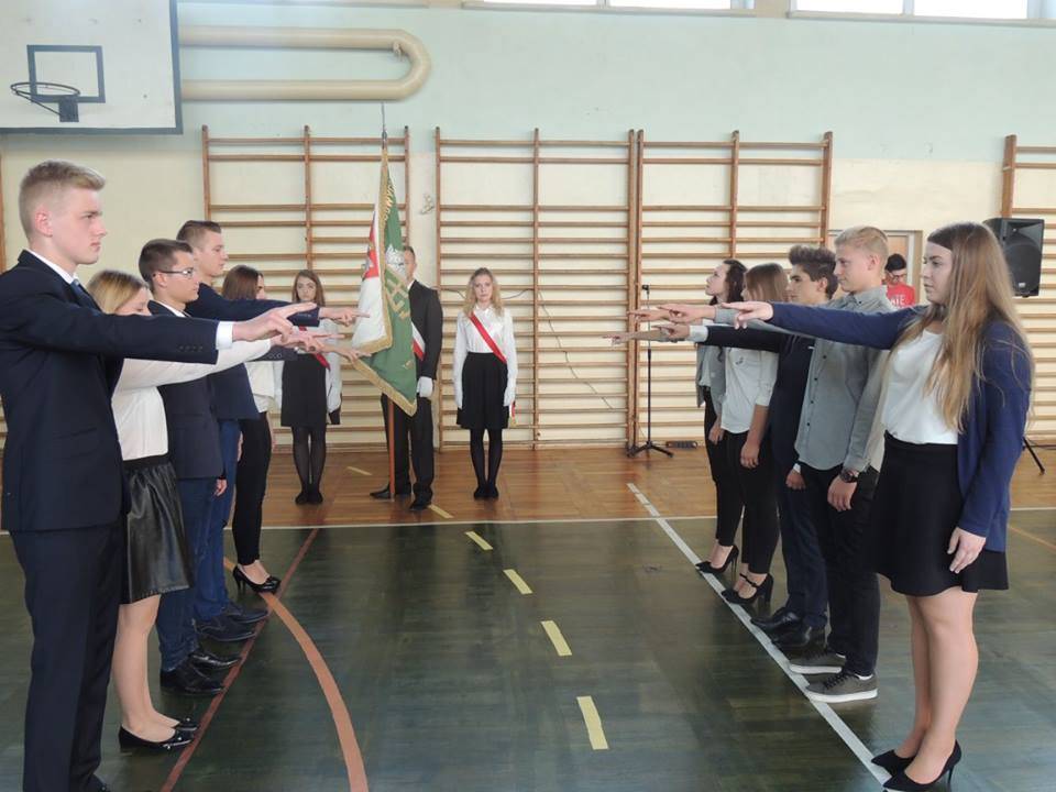 Ślubowanie klas pierwszych