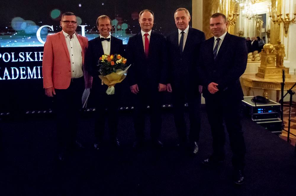 Złoty Medal Akademii Polskiego Sukcesu dla Roberta Gajdy za rozwój pułtuskiej służby zdrowia