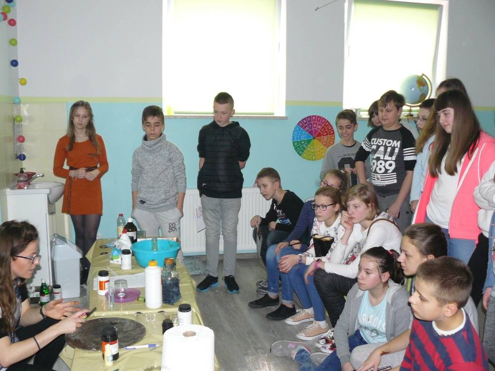 Pokaz eksperymentów w Bystrzaku
