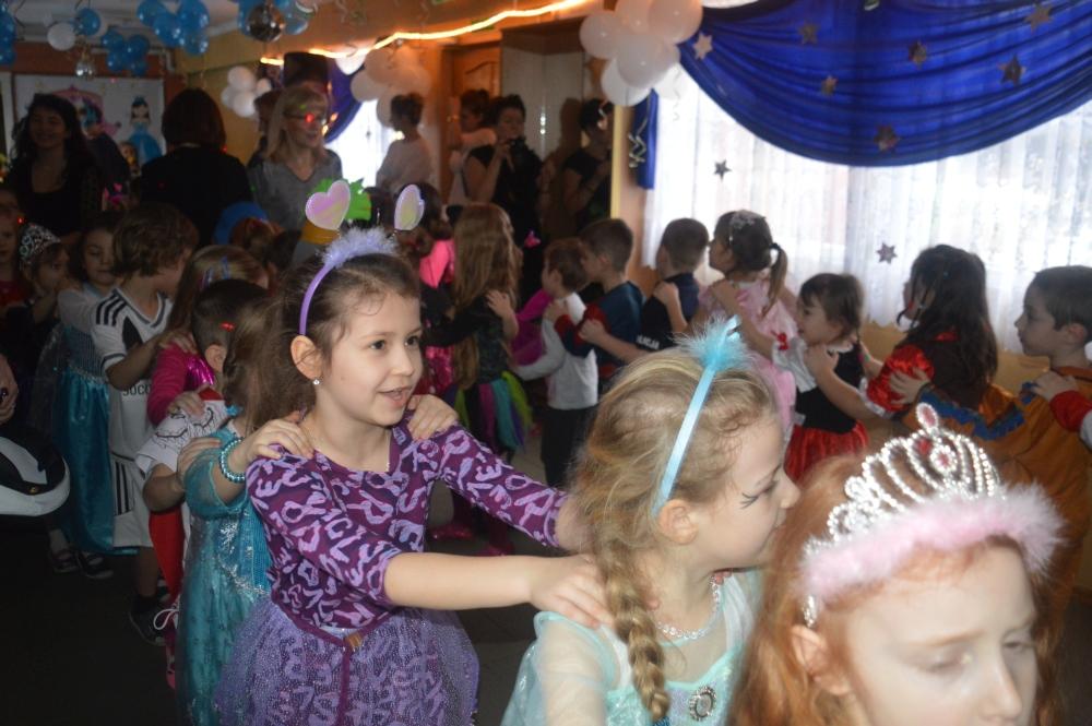 Karnawałowe szaleństwo w pułtuskich przedszkolach