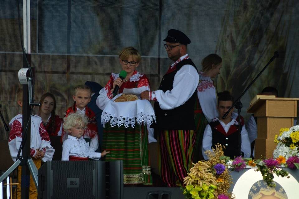 Rolnicy z gminy Obryte podziękowali za plony
