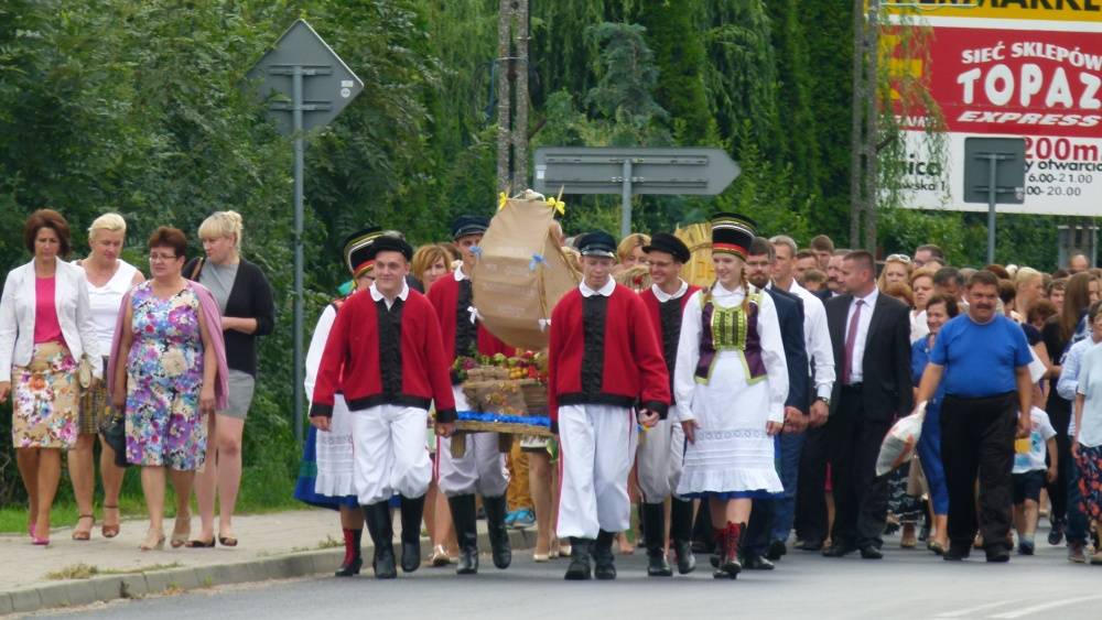 Dożynki pod parasolem