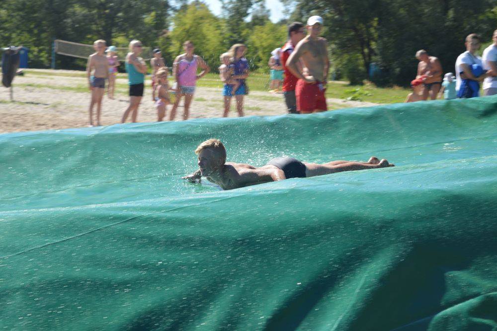 Zjeżdżalnia – nowa atrakcja na plaży miejskiej