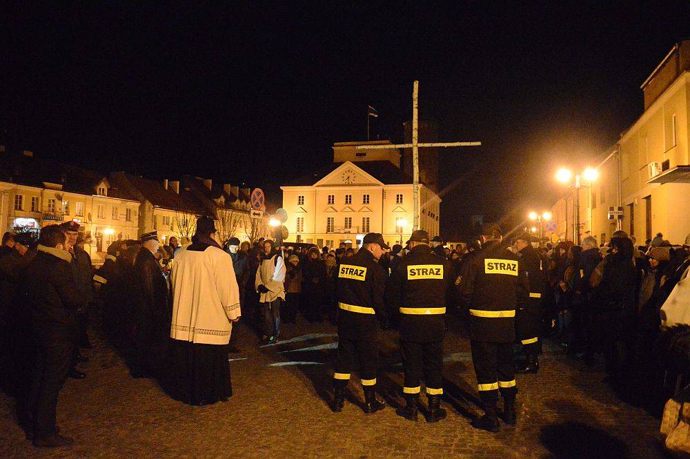 Droga Krzyżowa przeszła ulicami Pułtuska