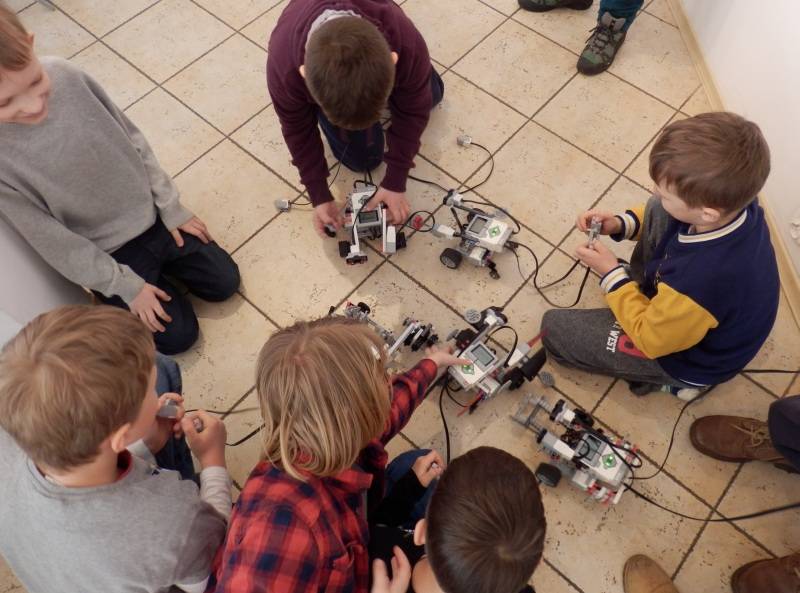 Ferie z Robotami – w MCKiS nudy nie było