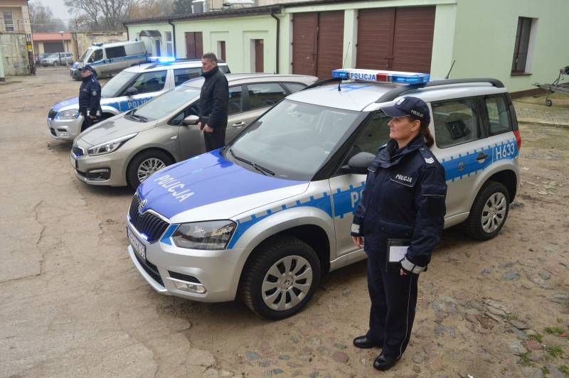 Nowe radiowozy przekazane