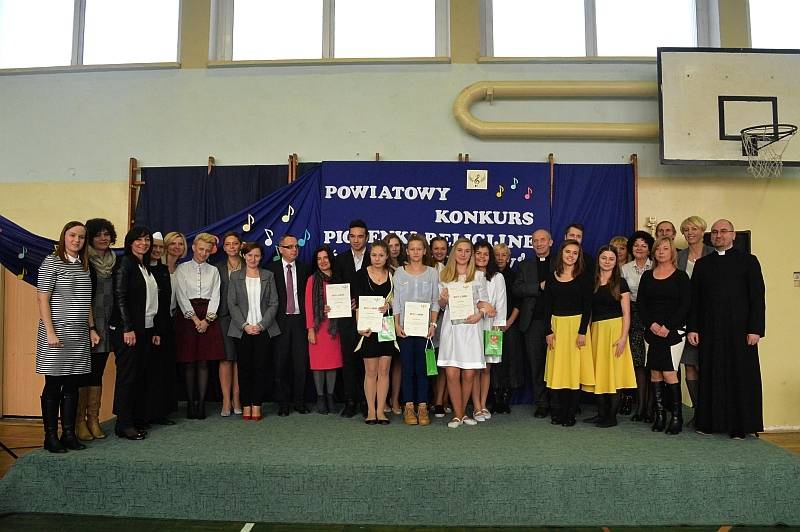 Powiatowy Konkurs Pieśni Religijnej