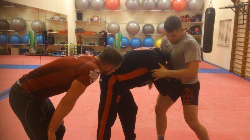 Zapasy w KS Semiramida