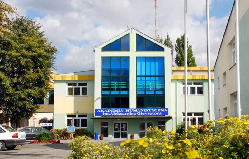 10 miejsce dla Akademii Humanistycznej!