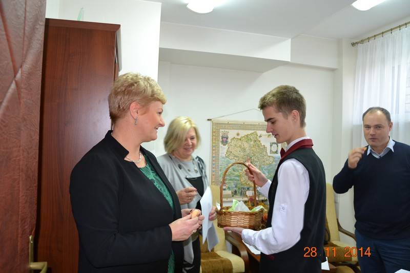 Smaczne ciastka z wróżbą andrzejkową